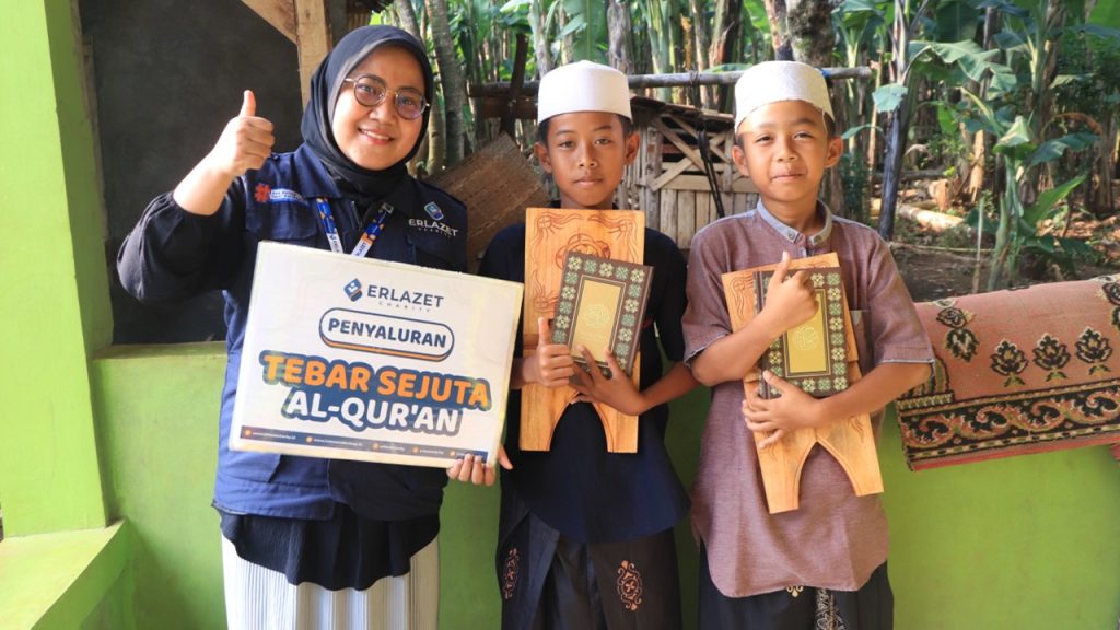 Penyaluran Wakaf Al Quran di Kabupaten Bogor