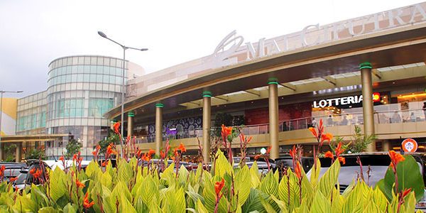 mall_depan